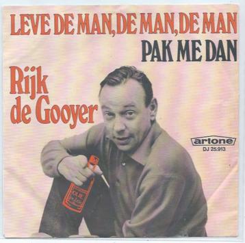 Rijk de Gooyer- Leve de Man, de man beschikbaar voor biedingen