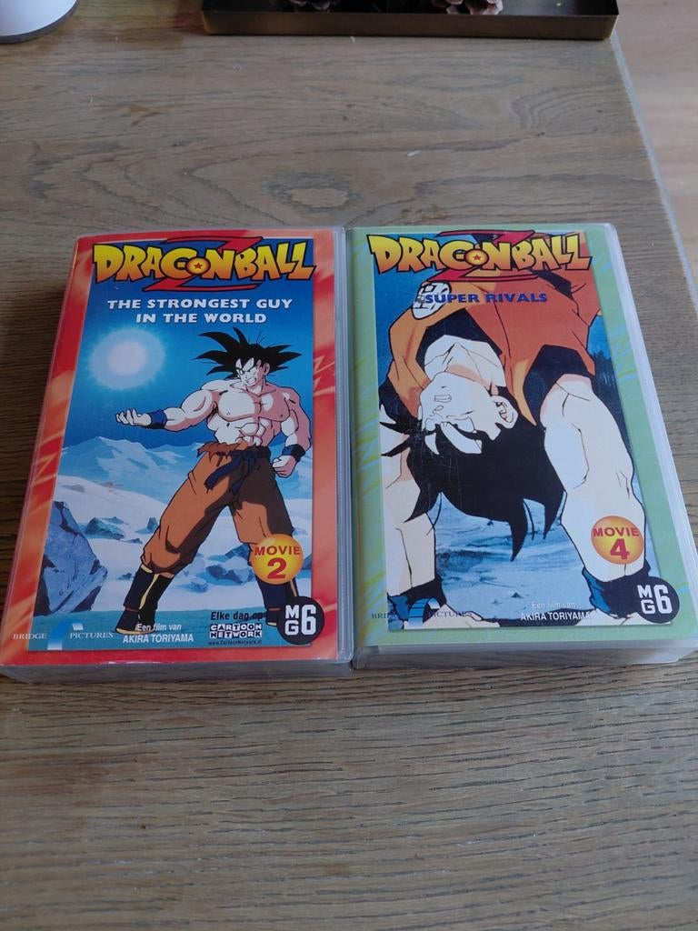 DragonBall Z movie 2 en 4 op videoband., Cd's en Dvd's, Vanaf 6 jaar, Ophalen of Verzenden, Gebruikt, Tekenfilms en Animatie