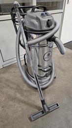 Industriële stofzuiger, Witgoed en Apparatuur, Stofzuigers, Ophalen, Zo goed als nieuw, Reservoir, 2000 watt of meer