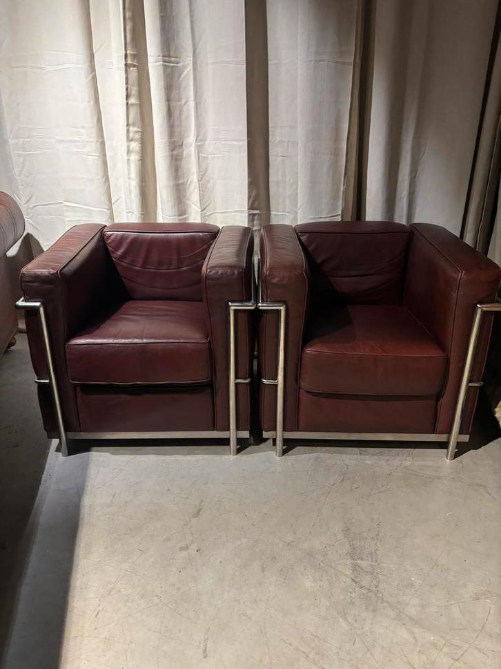 Replica Cassina Le Corbusier Fauteuils - Bruin Leer, Huis en Inrichting, Fauteuils, Zo goed als nieuw, Leer, Metaal, 75 tot 100 cm
