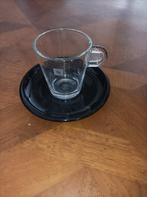 Nespresso kop en schotel, Huis en Inrichting, Keuken | Servies, Ophalen of Verzenden, Zo goed als nieuw, Overige stijlen, Kop(pen) en/of Schotel(s)