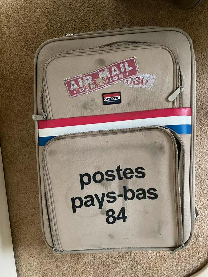 Gebruikte Reiskoffer met Wieltjes, Sieraden, Tassen en Uiterlijk, Koffers, Gebruikt, Overige materialen, 60 tot 70 cm, 35 tot 45 cm