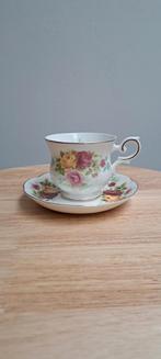 Theekopje vintage royal canterbury fine bone China madeleine, Ophalen, Zo goed als nieuw, Kop en/of schotel