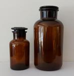 2 bruine glazen apothekersflessen, Gebruikt, Ophalen of Verzenden, Apothekerspotten