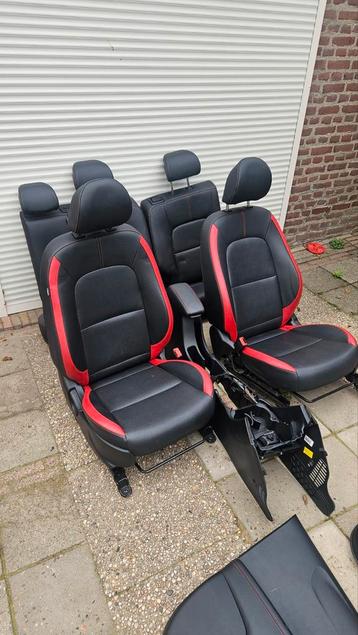 Autostoelen + deurpanelen+middenconsole -  kia pikanto 2017 beschikbaar voor biedingen