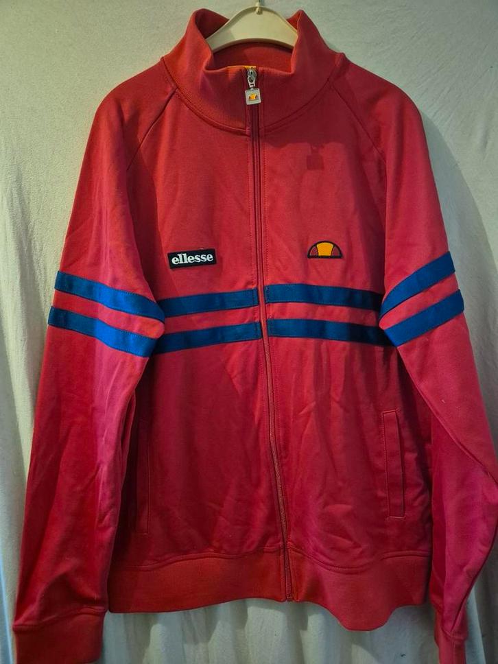 Ellesse Retro Vest - Rood/Blauw, Kleding | Heren, Truien en Vesten, Zo goed als nieuw, Maat 48/50 (M), Rood, Ophalen of Verzenden