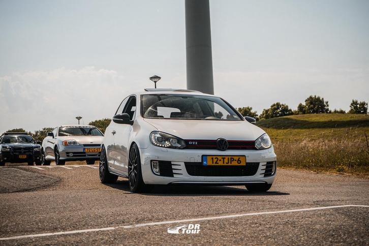 Volkswagen Golf GTI 211PK|DSG|NL|Custom Uitlaat|Maxton|Dak, Auto's, Volkswagen, Particulier, Golf, Benzine, E, Hatchback, Automaat