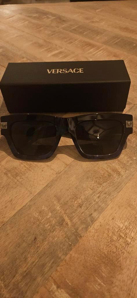 Nieuwe Versace MOD 4464 Zonnebril - Maat 55/20, Sieraden, Tassen en Uiterlijk, Zonnebrillen en Brillen | Heren, Nieuw, Zonnebril