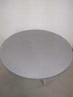 Industriële betonstuc salontafel in lichtgrijs, Nieuw, Betonstuc, Overige materialen, Minder dan 45 cm