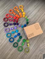 Leuke nieuwe set Grapat regenboog loose parts, Kinderen en Baby's, Speelgoed | Houten speelgoed, Nieuw, Ophalen of Verzenden