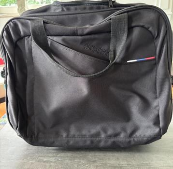 American Tourister laptop/rolkoffer beschikbaar voor biedingen