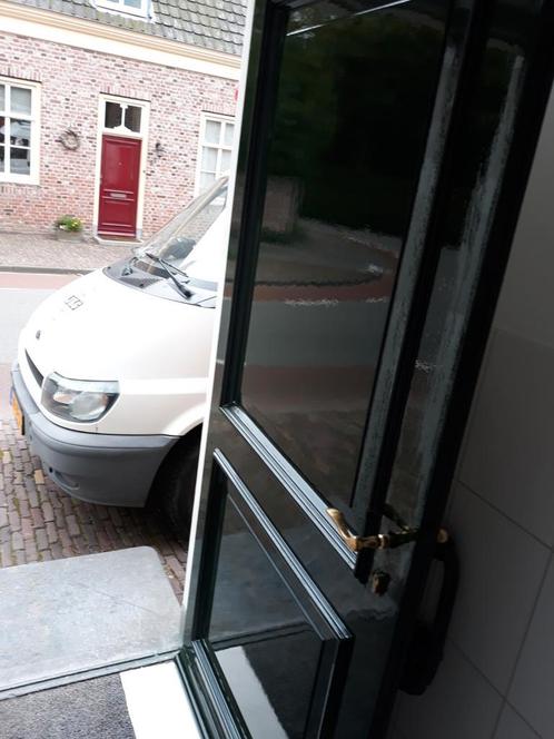 Schilderwerk en klussenbedrijf heeft nog wat tijd., Diensten en Vakmensen, Klussers en Klusbedrijven