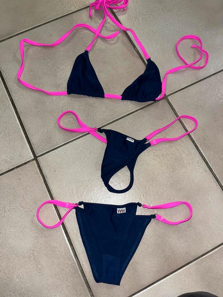 Wicked Weasel birthday bikini. ZGAN. Maat S. 3 delig., Kleding | Dames, Badmode en Zwemkleding, Zo goed als nieuw, Bikini, Ophalen of Verzenden