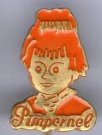 Pimpernel oranje op koper stripfiguur speldje ( S_046a ), Verzamelen, Verzenden, Zo goed als nieuw, Figuurtje, Speldje of Pin