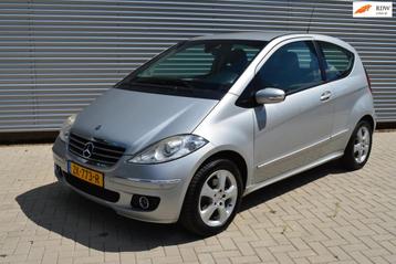 Mercedes-Benz A-klasse 170 Avantgarde | Leder | PDC | Stoelv beschikbaar voor biedingen