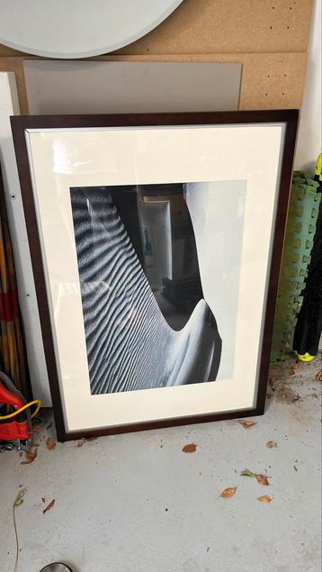 Lijst donkerbruin hout 105 x 75 beschikbaar voor biedingen