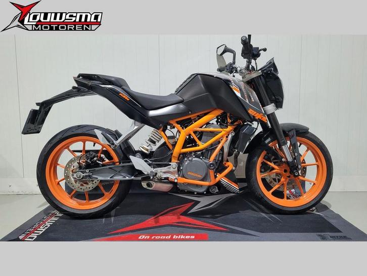 KTM 390 Duke ABS | A2 rijbewijs ( RC mt07 mt-07 r3 code80, Motoren, Motoren | KTM, Bedrijf, Naked bike, 12 t/m 35 kW, Minimaal motorrijbewijs A1
