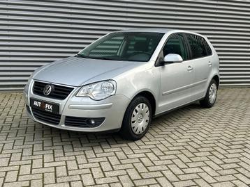 Volkswagen POLO 1.4-16V Trendline / Cruise / Stoelverw / Air beschikbaar voor biedingen