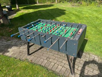 Te koop voetbal tafel beschikbaar voor biedingen