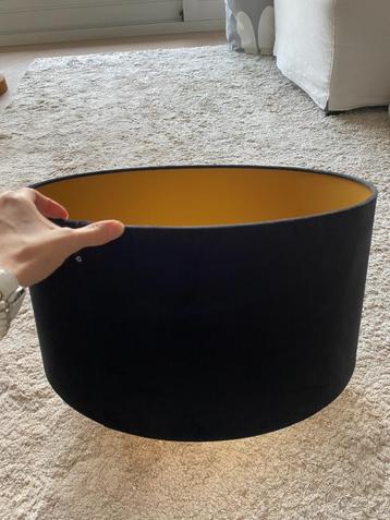 Velours lampenkap zwart 50/50/25cm met gouden binnenkant beschikbaar voor biedingen