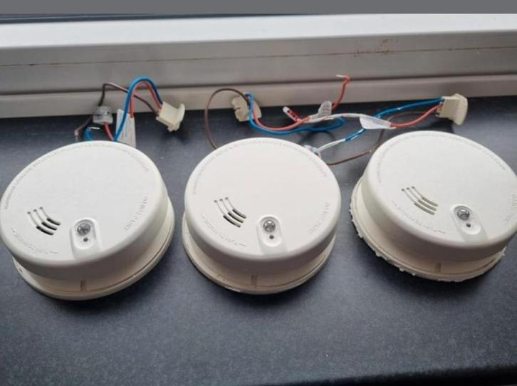 Rookmelders 3x, Doe-het-zelf en Verbouw, Alarmsystemen, Zo goed als nieuw, Detector, Sensor of Melder, Rook, Ophalen