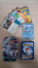 Pokemon Kaarten Cadeau Set + tin, Ophalen of Verzenden, Nieuw, Meerdere kaarten, Foil