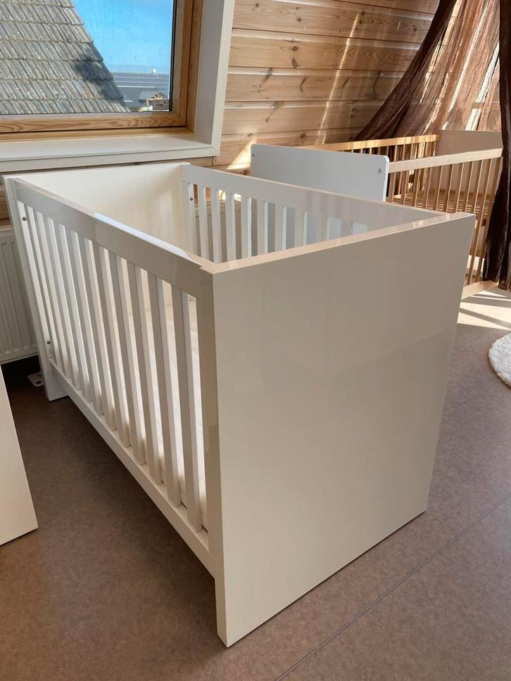 Ledikant hoogglans 60x120, Kinderen en Baby's, Babywiegjes en Ledikanten, Zo goed als nieuw, Ledikant, Ophalen