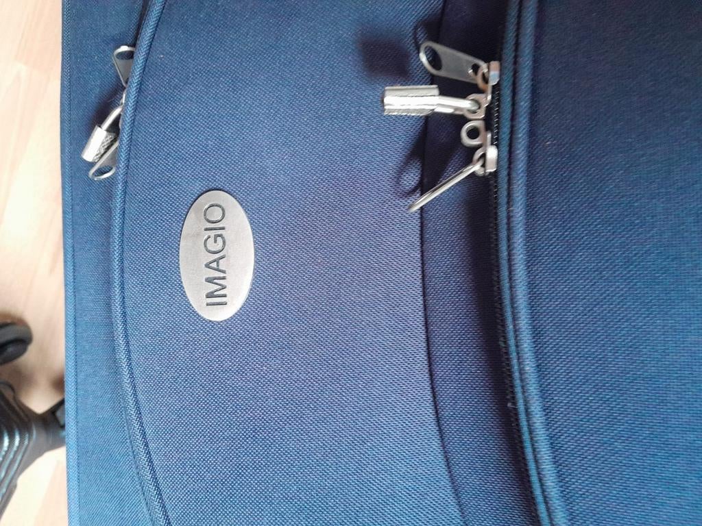 Grote reiskoffer, Ophalen, Gebruikt, Campingtafel