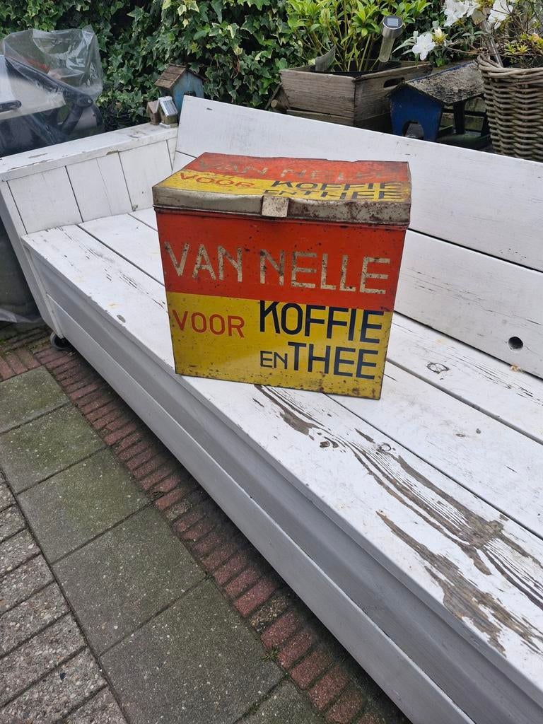 Leuk oud koffie en thee van nelle blik met gebruik sporen, Antiek en Kunst, Curiosa en Brocante, Ophalen of Verzenden