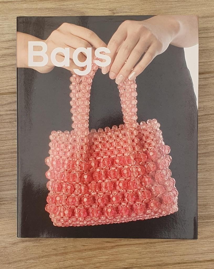 Bags. Taal: Engels, Ophalen of Verzenden, Zo goed als nieuw, Overige onderwerpen