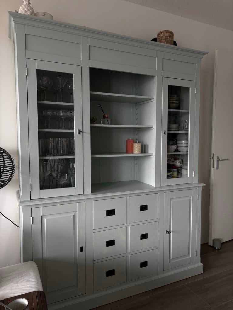 Ruime servieskast, Huis en Inrichting, Kasten | Vitrinekasten, Ophalen, Gebruikt, Met deur(en), 200 cm of meer