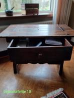 2x antiek spaans tafeltje, Minder dan 55 cm, Gebruikt, Rechthoekig, Hout
