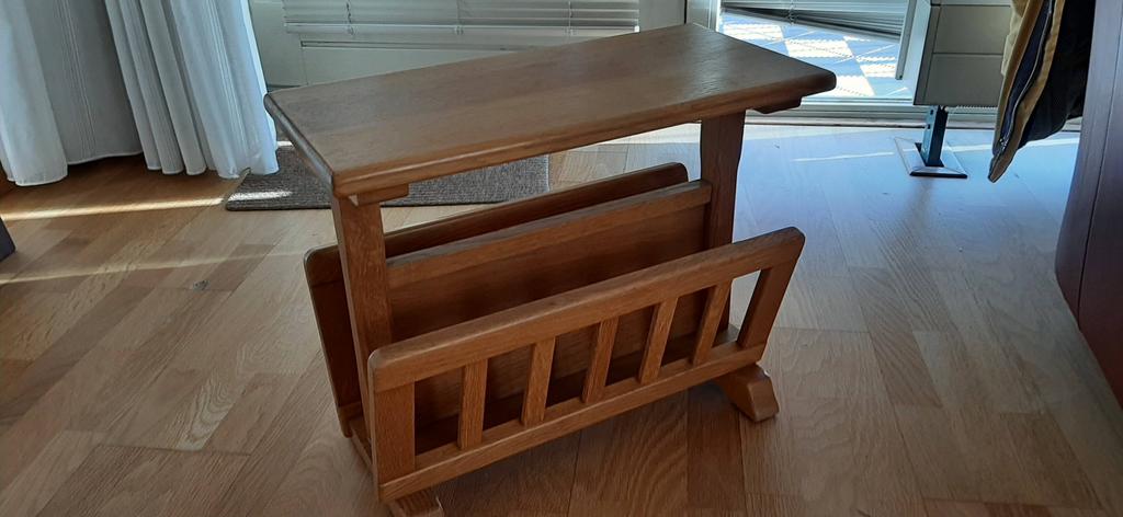 Krantenbak, Ophalen of Verzenden, Zo goed als nieuw