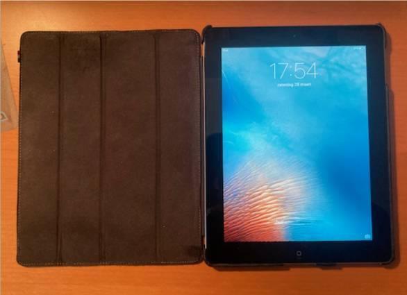 iPad 2 & iPhone 4 in één deal, Computers en Software, Apple iPads, Gebruikt, Apple iPad, Zwart, Maart 2011