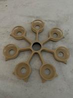 Mooie messing goudkleurige eischaal tulp eierhouder ei pasen, Ophalen of Verzenden, Zo goed als nieuw