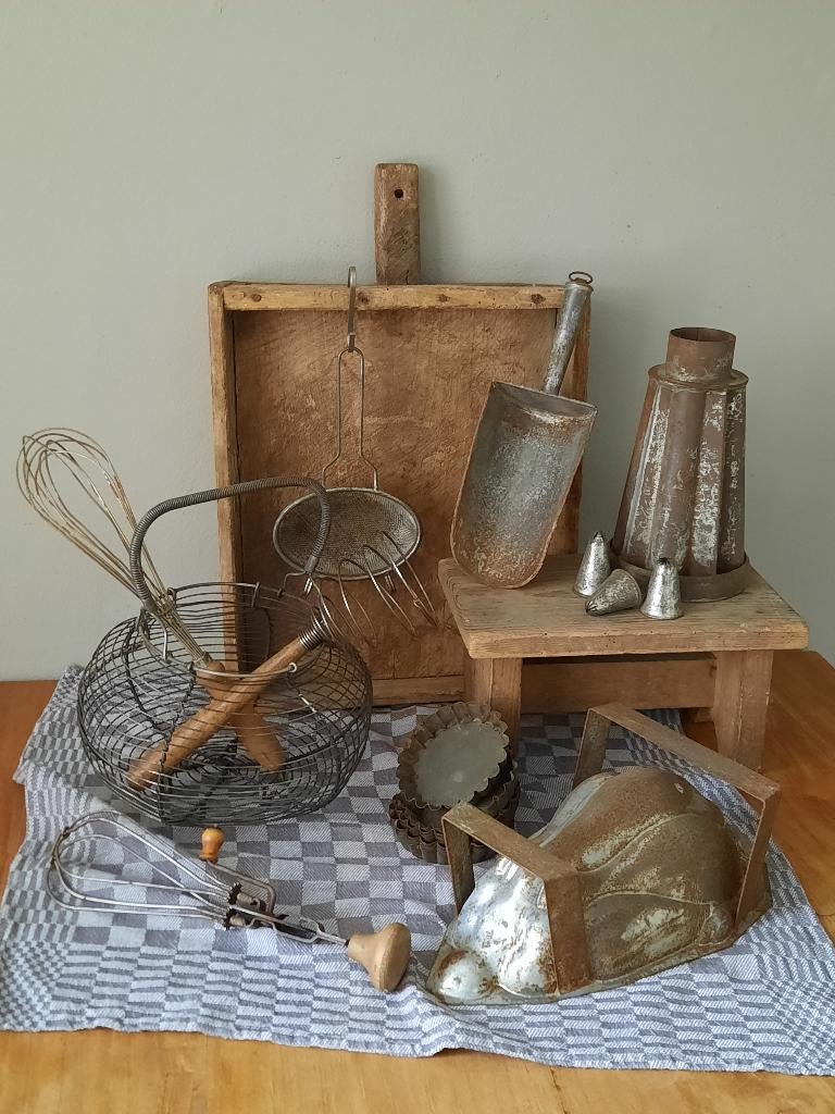 Oude ijsvorm chocoladevorm eiermandje schepje garde *Etage3*, Gebruikt, ., Ophalen of Verzenden, .