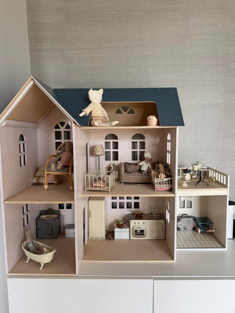 Prachtig Maileg muizenhuis – compleet en in zeer nette staat, Kinderen en Baby's, Speelgoed | Poppenhuizen, Ophalen, Zo goed als nieuw