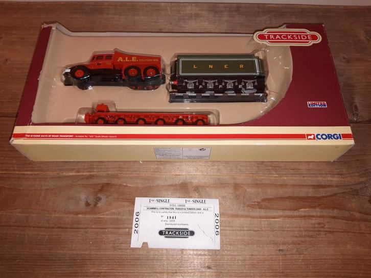 Corgi trackside set DG198008 schaal 1:76 collectors item, Hobby en Vrije tijd, Modeltreinen | Overige schalen, Rails, Gelijkstroom