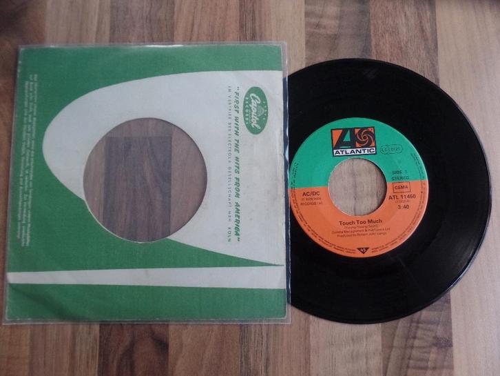 single  AC/DC - Touch Too Much, Cd's en Dvd's, Vinyl Singles, Gebruikt, Single, Rock en Metal, 7 inch, Ophalen of Verzenden