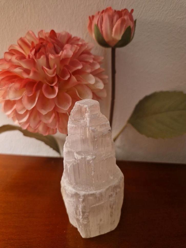 Seleniet toren 10 cm nieuw, Verzamelen, Mineralen en Fossielen, Mineraal, Ophalen of Verzenden