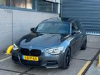 BMW 1-Serie 3.0 AUT M135i 5DR 435PK 2013 Schuifdak Xenon, Achterwielaandrijving, Zwart, 320 pk, 75 €/maand