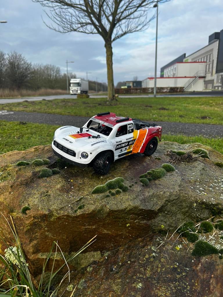 RC Truggy 1:14 Nieuw!, Hobby en Vrije tijd, Modelbouw | Radiografisch | Auto's, Elektro, Auto offroad, Schaal 1:14, Nieuw