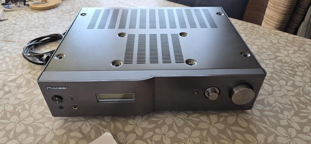 PIONEER AA9J, Audio, Tv en Foto, Versterkers en Receivers, Ophalen of Verzenden, Zo goed als nieuw, Pioneer