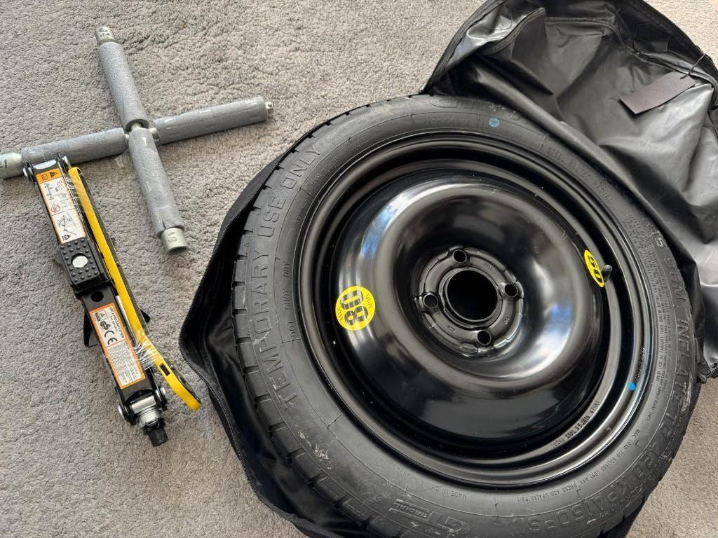 Nieuw reservewiel set Opel Crossland 16” 4x108 krik sleutel, Auto-onderdelen, Ophalen, 16 inch, Overige, Banden en Velgen