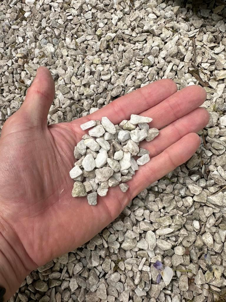 Carrara wit grind, ca. 4-4,5m2, gratis af te halen, Tuin en Terras, Ophalen, Gebruikt, Wit, Grind
