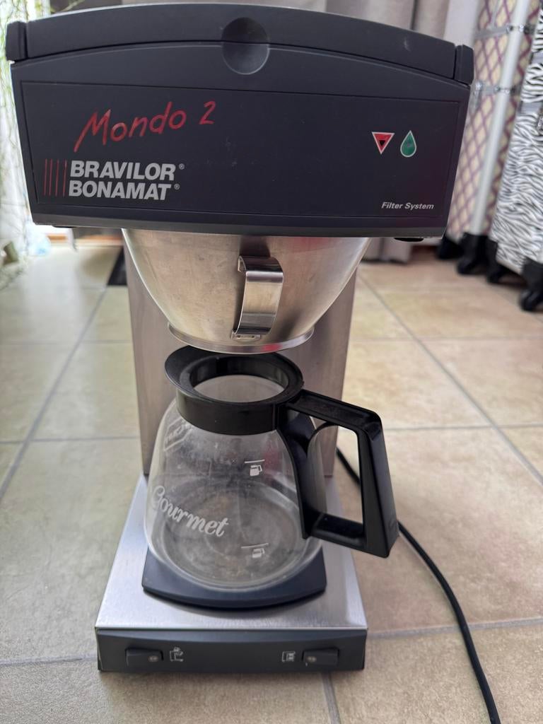 Bravilor Bonamat Mondo 2 Professionele Koffiemachine, Ophalen, Gebruikt, 10 kopjes of meer, Koffiemachine