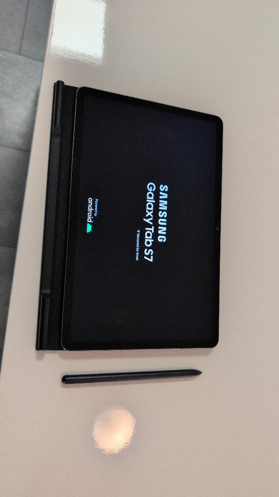 samsung galaxy tab s7 + hoes + pen, Computers en Software, Android Tablets, Zo goed als nieuw, Wi-Fi, 11 inch, 128 GB, Gps, Uitbreidbaar geheugen