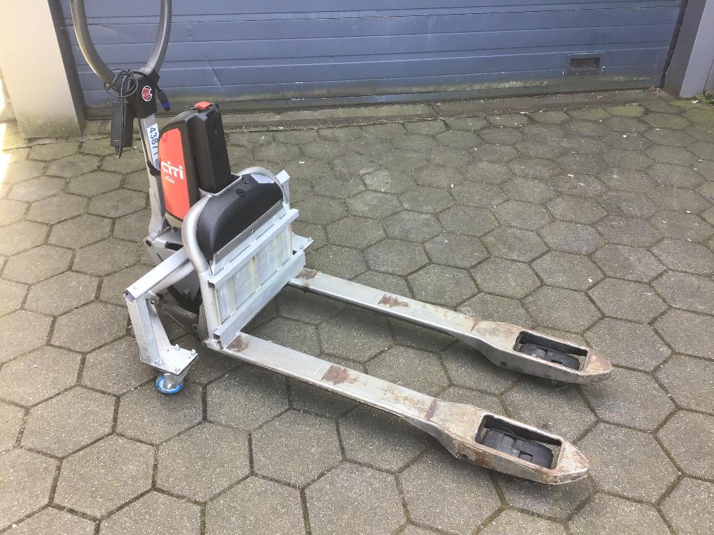 Linde city one elektrische palletwagen + gewone palletwagens, Doe-het-zelf en Verbouw, Palletwagens en Pompwagens, Ophalen, Gebruikt