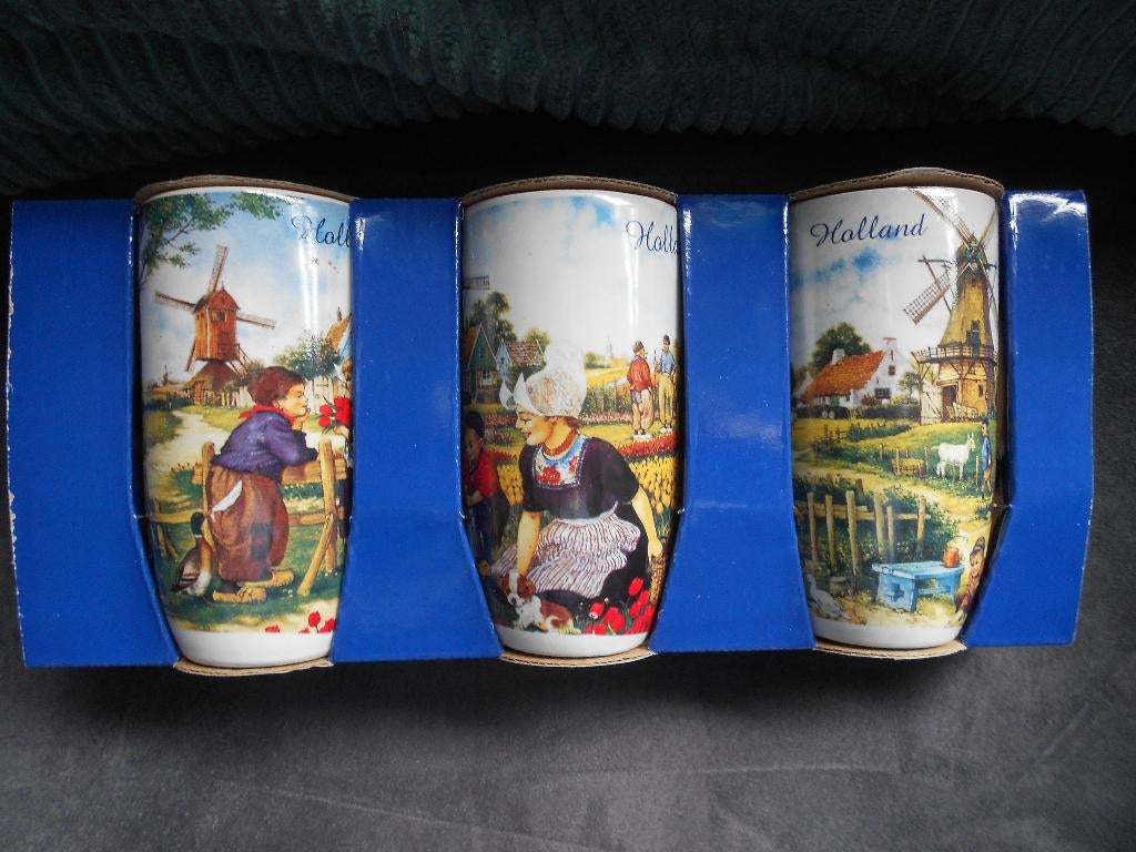 3 souvenier bekers 'Greetings from Holland'  Ter Steege B.V., Ophalen, Overige typen, Zo goed als nieuw, Overige stijlen