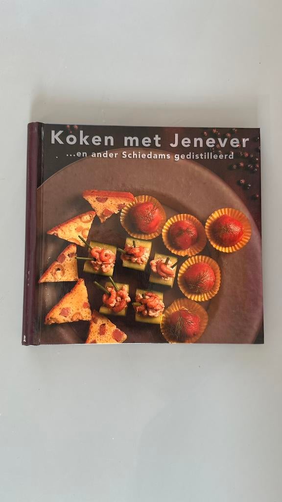 H. en M. Coenen - Koken met Jenever - Hardcover, Boeken, Ophalen of Verzenden, Nieuw, Azië en Oosters